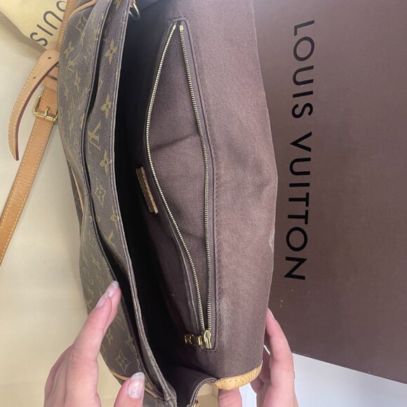Louis Vuitton Menilmontant MM Crossbody Shoulder Bag Monogram Brown - Picture 7 of 7
